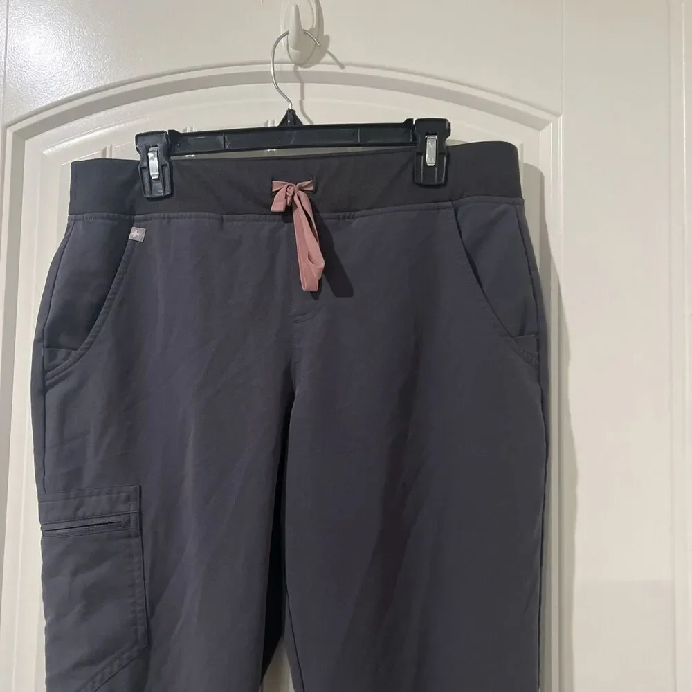 FIGS Gray Women's Zamora Jogger Scrub Pants Size MT